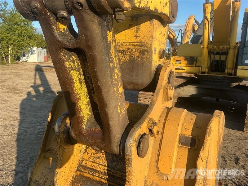 Komatsu PC300LC-6LE Tracked Excavator حفارات زحافة