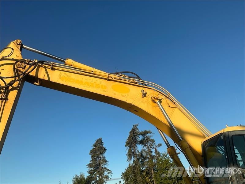 Komatsu PC300LC-6LE Tracked Excavator حفارات زحافة