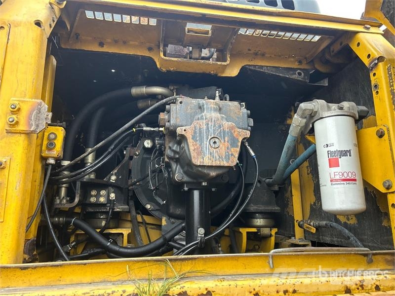 Komatsu PC300LL-7L Heel Boom Log Loader Gelenkausleger Lader