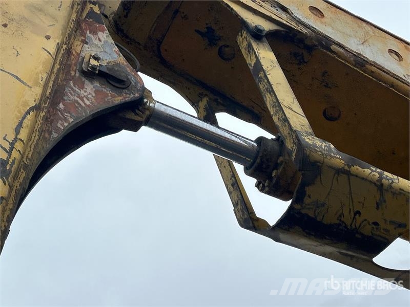 Komatsu PC300LL-7L Heel Boom Log Loader Gelenkausleger Lader