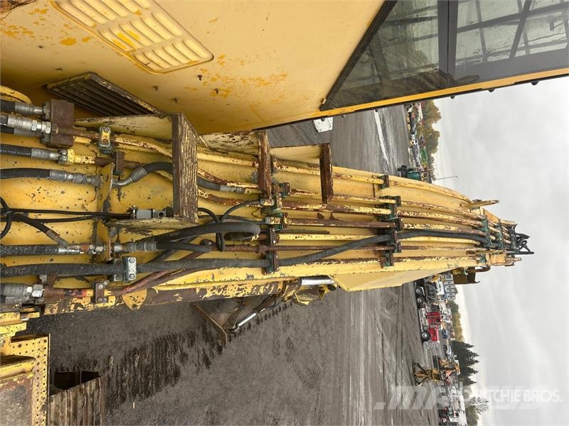 Komatsu PC300LL-7L Heel Boom Log Loader Gelenkausleger Lader