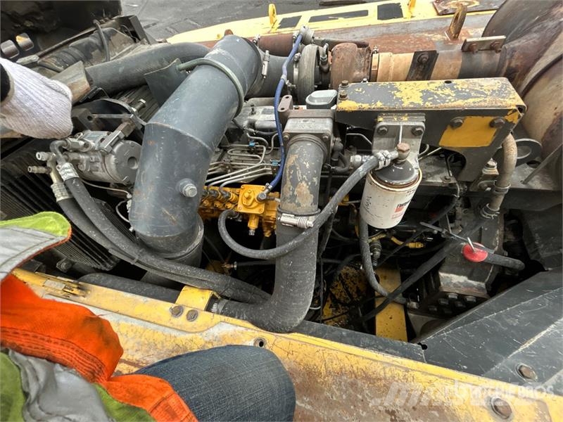 Komatsu PC300LL-7L Heel Boom Log Loader Gelenkausleger Lader