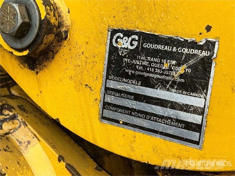 Komatsu PC300LL-7L Log Loader Gelenkausleger Lader