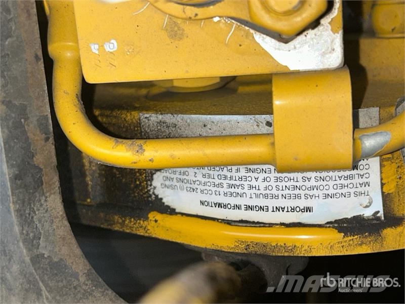 Komatsu PC300LL-7L Log Loader Gelenkausleger Lader