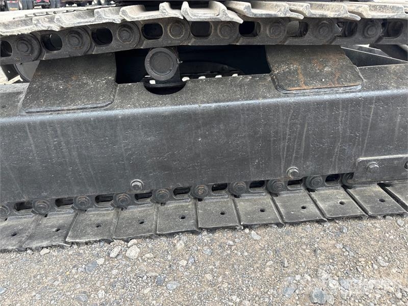 Komatsu PC30MR-1 Εκσκαφάκι (διαβολάκι) < 7t