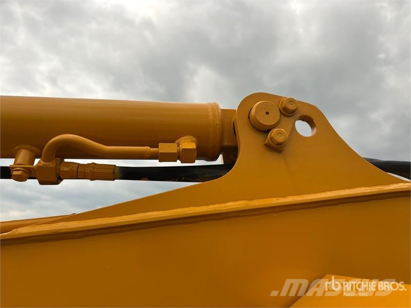 Komatsu PC30MR-1 Εκσκαφάκι (διαβολάκι) < 7t
