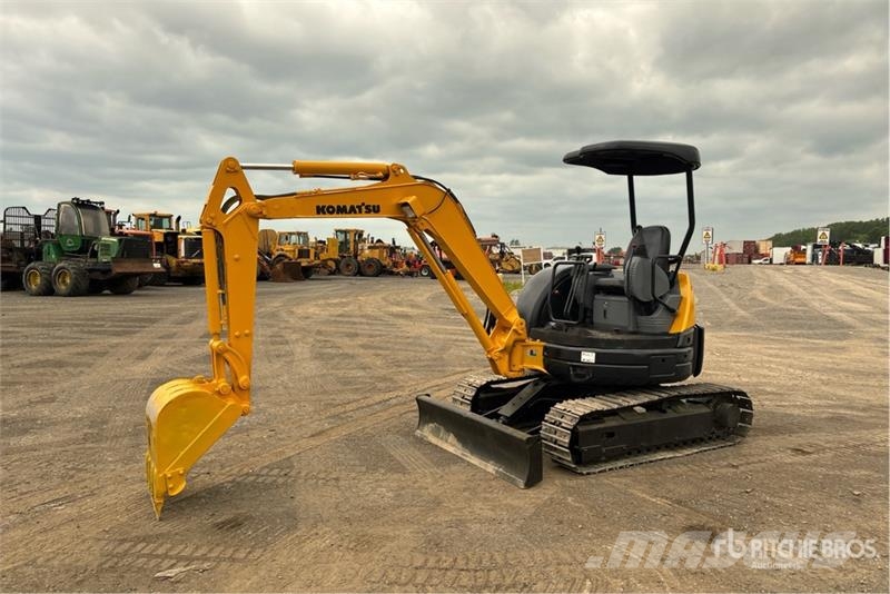 Komatsu PC30MR-1 Εκσκαφάκι (διαβολάκι) < 7t