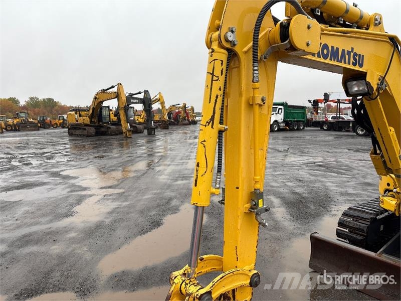 Komatsu PC30MR-5N0 Mini Excavator حفارات صغيرة أقل من 7 طن (حفارات صغيرة)