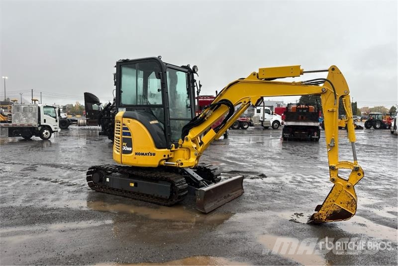 Komatsu PC30MR-5N0 Mini Excavator حفارات صغيرة أقل من 7 طن (حفارات صغيرة)