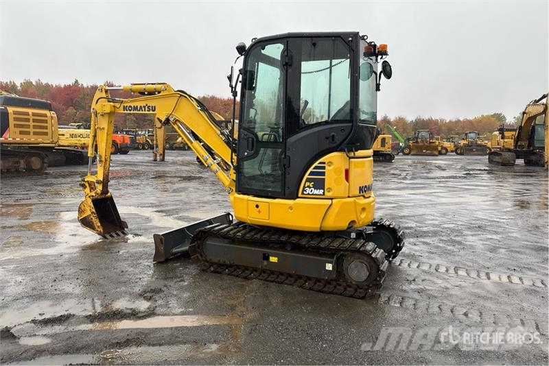 Komatsu PC30MR-5N0 Mini Excavator حفارات صغيرة أقل من 7 طن (حفارات صغيرة)