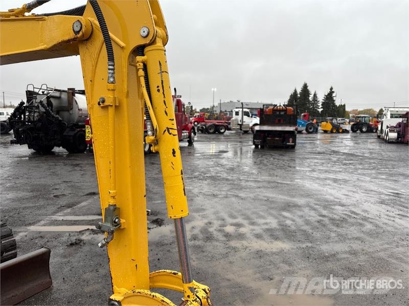 Komatsu PC30MR-5N0 Mini Excavator حفارات صغيرة أقل من 7 طن (حفارات صغيرة)