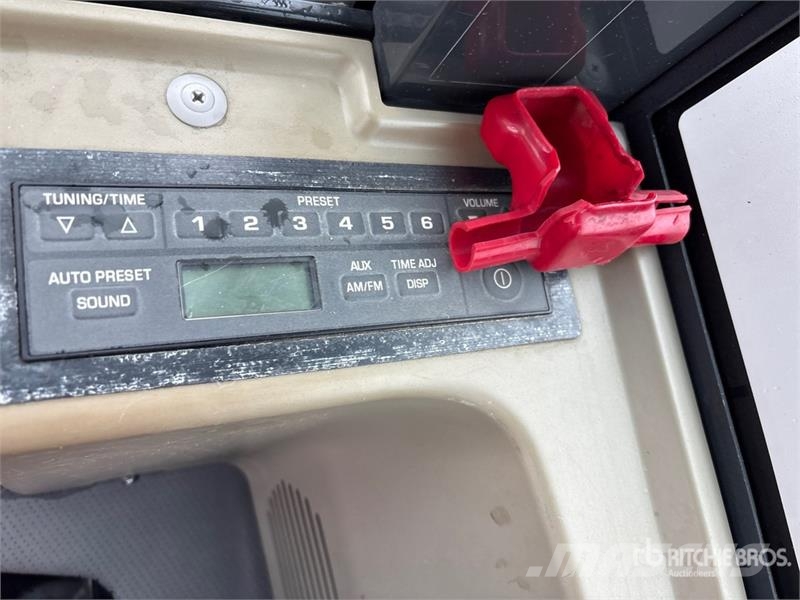 Komatsu PC30MR-5N0 Mini Excavator حفارات صغيرة أقل من 7 طن (حفارات صغيرة)