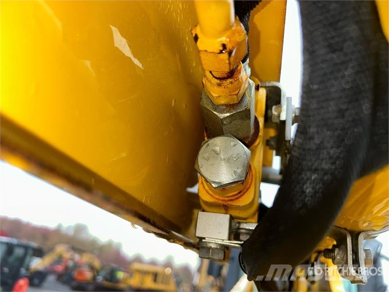 Komatsu PC30MR-5NO Mini Excavator حفارات صغيرة أقل من 7 طن (حفارات صغيرة)