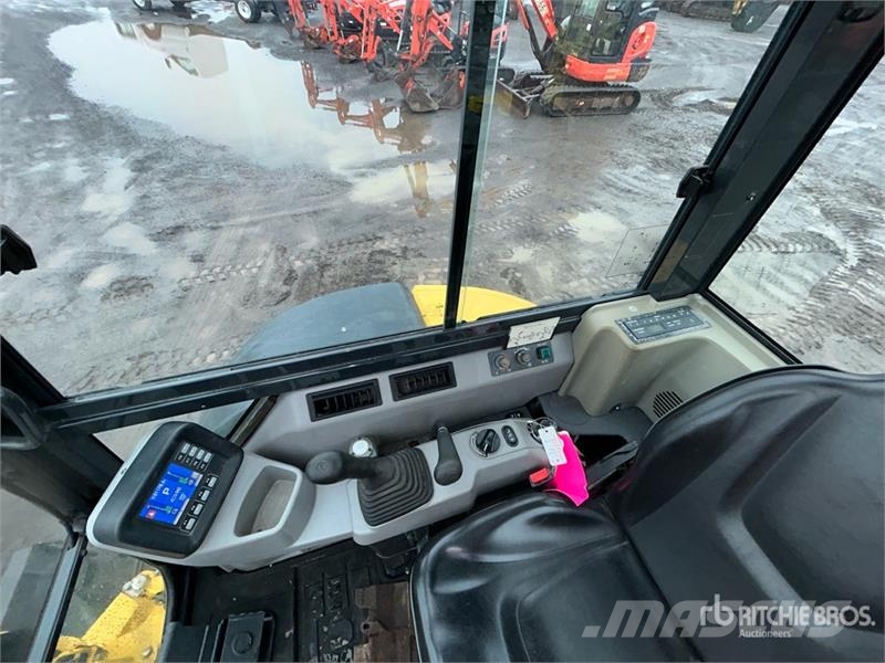 Komatsu PC30MR-5NO Mini Excavator حفارات صغيرة أقل من 7 طن (حفارات صغيرة)