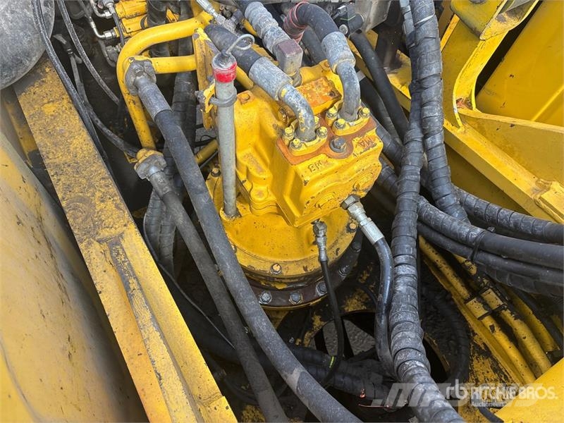 Komatsu PC360LC-10 Tracked Excavator Roomikekskavaatorid