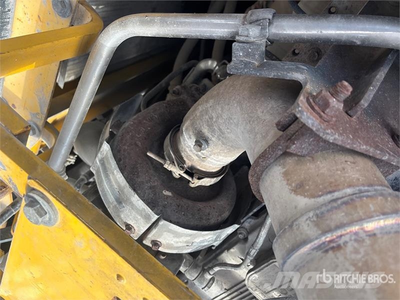 Komatsu PC360LC-10 Tracked Excavator Roomikekskavaatorid