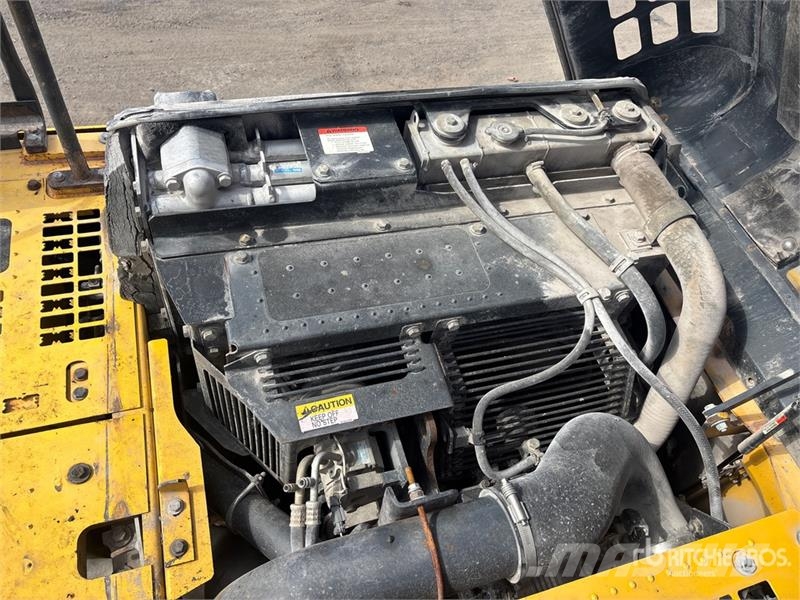 Komatsu PC360LC-10 Tracked Excavator Roomikekskavaatorid