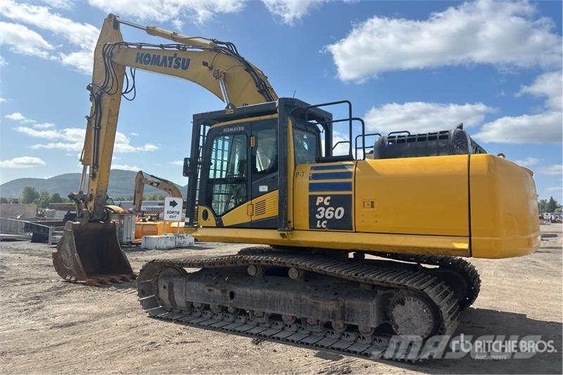 Komatsu PC360LC-10 Tracked Excavator Roomikekskavaatorid