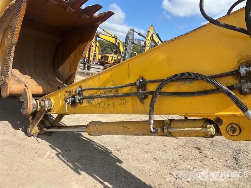 Komatsu PC360LC-10 Tracked Excavator Roomikekskavaatorid