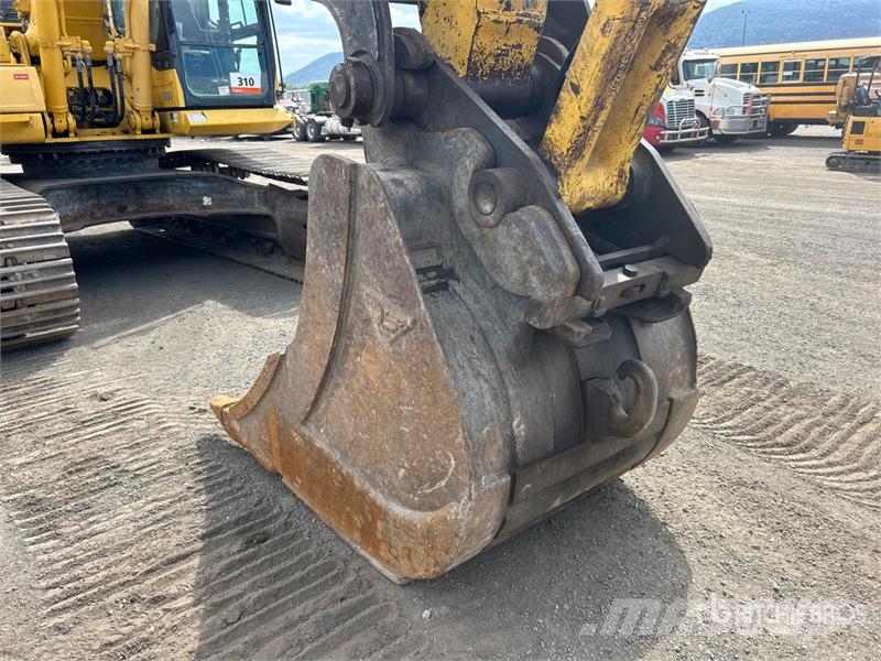 Komatsu PC390LC-11 Escavadoras de rastos
