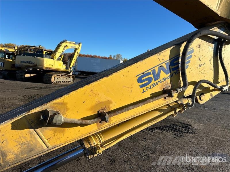Komatsu PC490LC-10 Crawler excavators