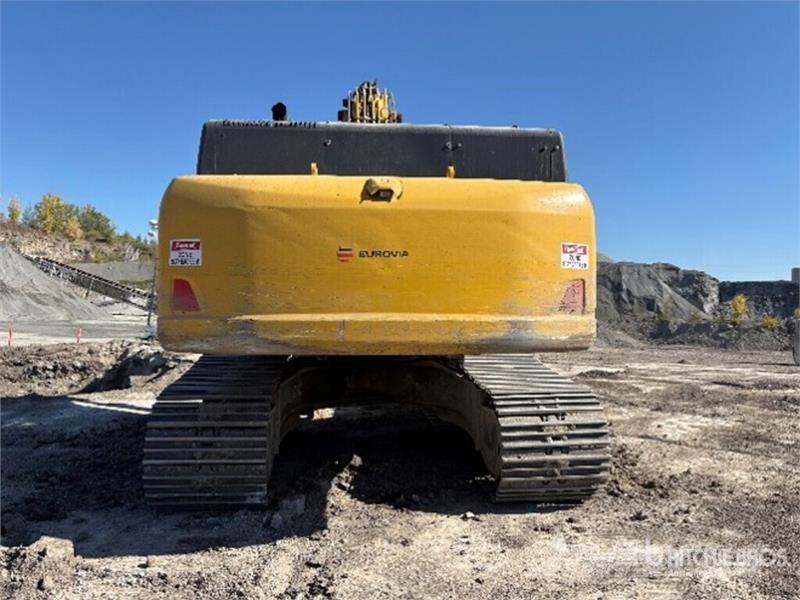 Komatsu PC490LC-10 Tracked Excavator Bagri goseničarji