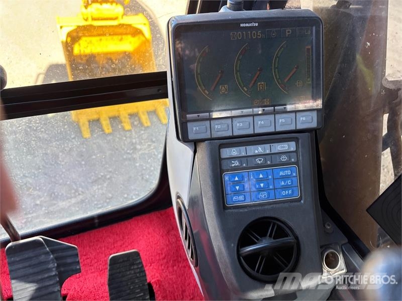 Komatsu PC70-8 Tracked Excavator Roomikekskavaatorid