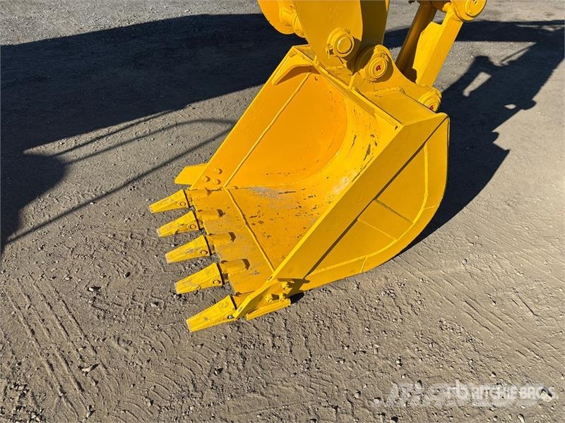 Komatsu PC70-8 Tracked Excavator Bageri gusjeničari