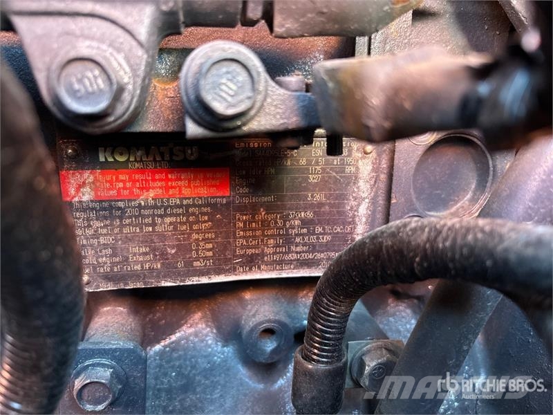 Komatsu PC70-8 Tracked Excavator 대형 굴삭기 29톤 이상
