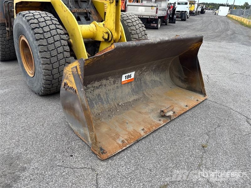 Komatsu WA200-6 Tekerlekli yükleyiciler