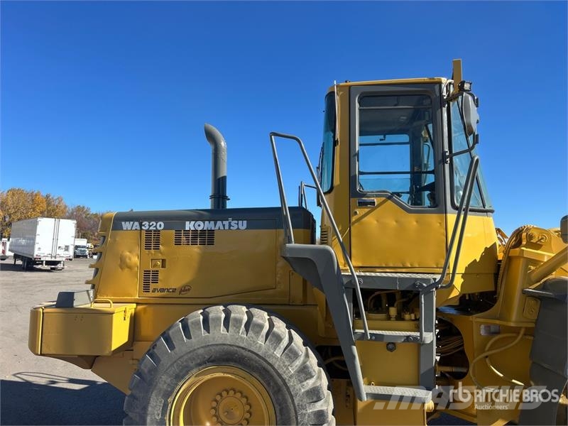 Komatsu Wa320-3A Wheel Loader Chargeuse sur pneus
