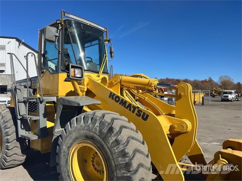 Komatsu Wa320-3A Wheel Loader Chargeuse sur pneus