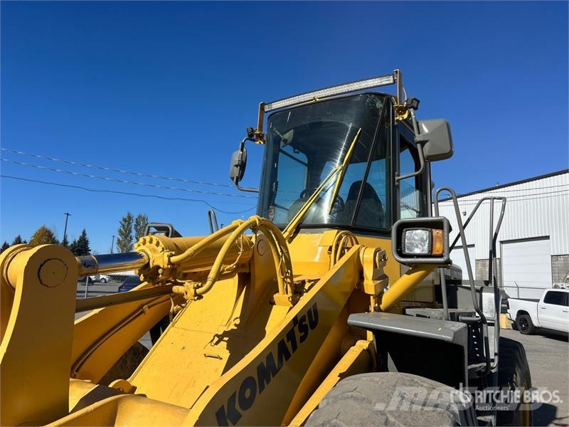 Komatsu Wa320-3A Wheel Loader Chargeuse sur pneus