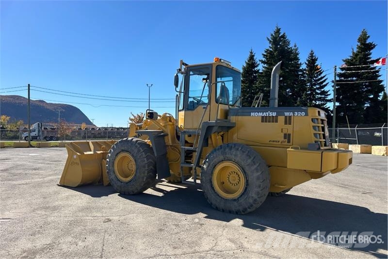 Komatsu Wa320-3A Wheel Loader Chargeuse sur pneus