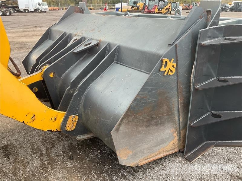 Komatsu WA320-3MC Wheel Loader Kolesni nakladalci