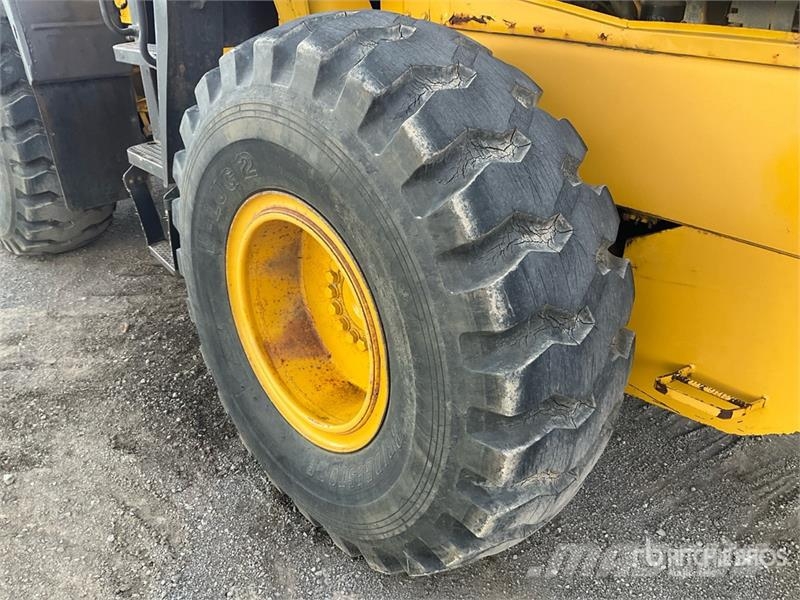 Komatsu WA320-3MC Wheel Loader Kolesni nakladalci