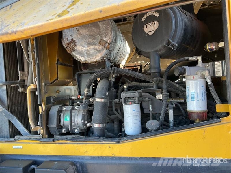 Komatsu WA320PZ-6 Wheel Loader Radlader