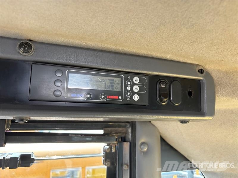 Komatsu WA380-6 Wheel Loader Utovarivači na kotačima