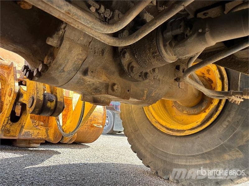 Komatsu WA380-6 Wheel Loader Utovarivači na kotačima