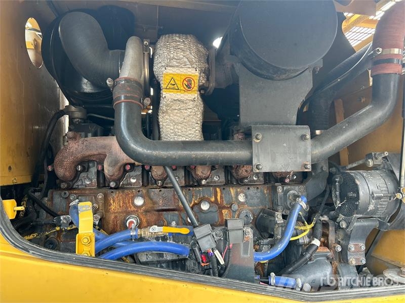 Komatsu WA480-5 Cargadoras sobre ruedas