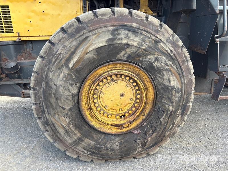 Komatsu WA500-6 Wheel Loader Utovarivači na kotačima