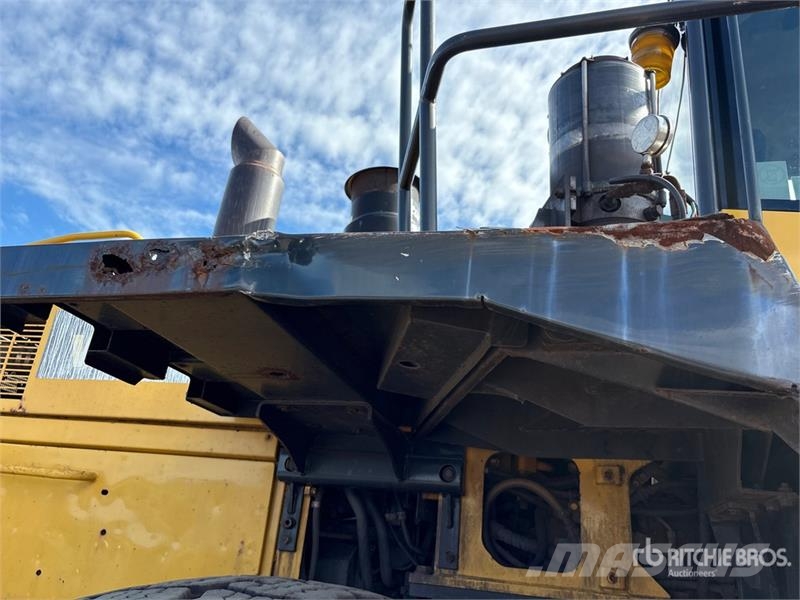 Komatsu WA500-6 Wheel Loader Utovarivači na kotačima