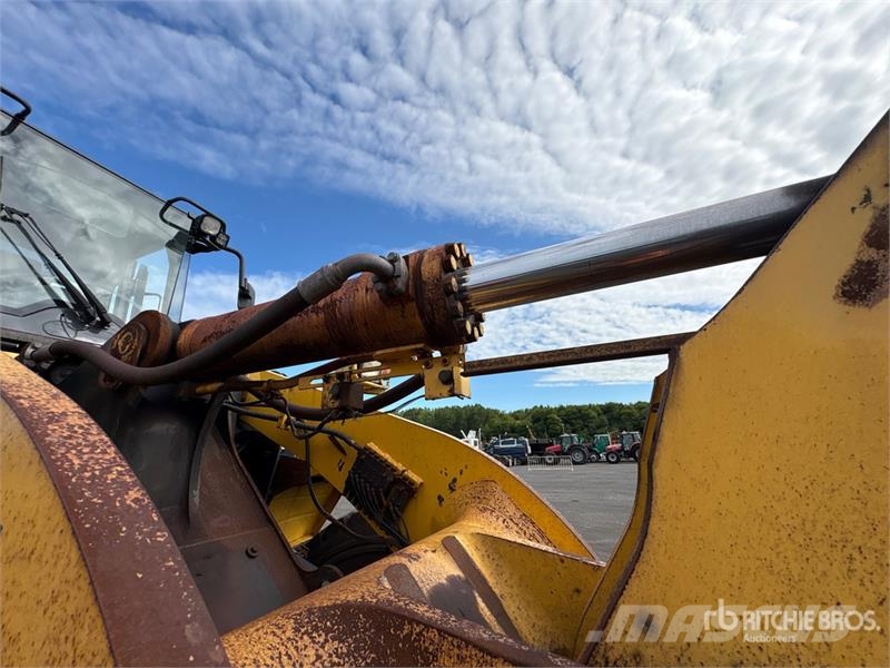 Komatsu WA500-6 Wheel Loader Utovarivači na kotačima