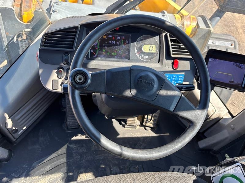 Komatsu WA500-8 Wheel Loader Utovarivači na kotačima