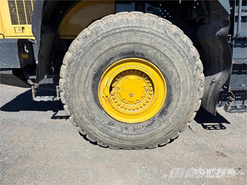 Komatsu WA500-8 Wheel Loader Utovarivači na kotačima