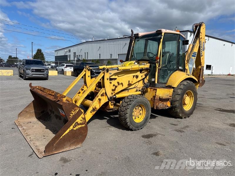 Komatsu WB140-2 Kaivurikuormaajat