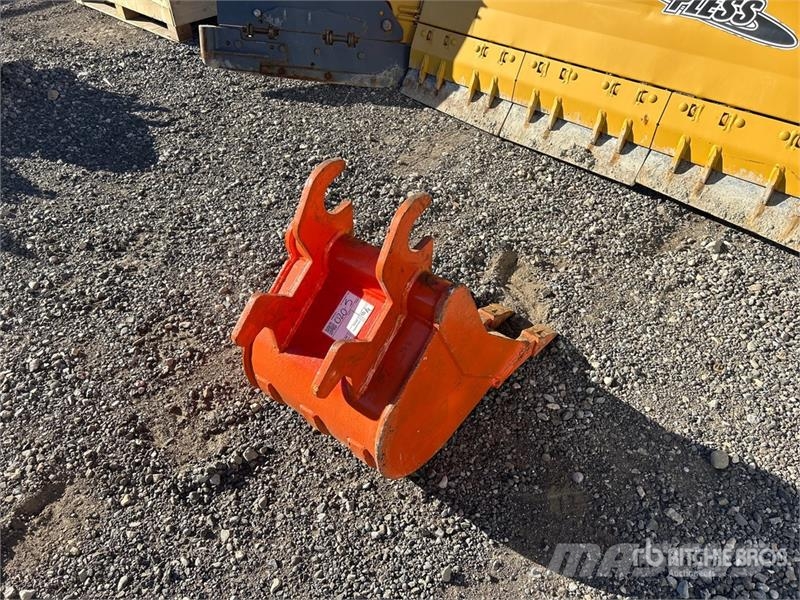 Kubota 19 in Q/C Digging Excavator Bucket Kovalar