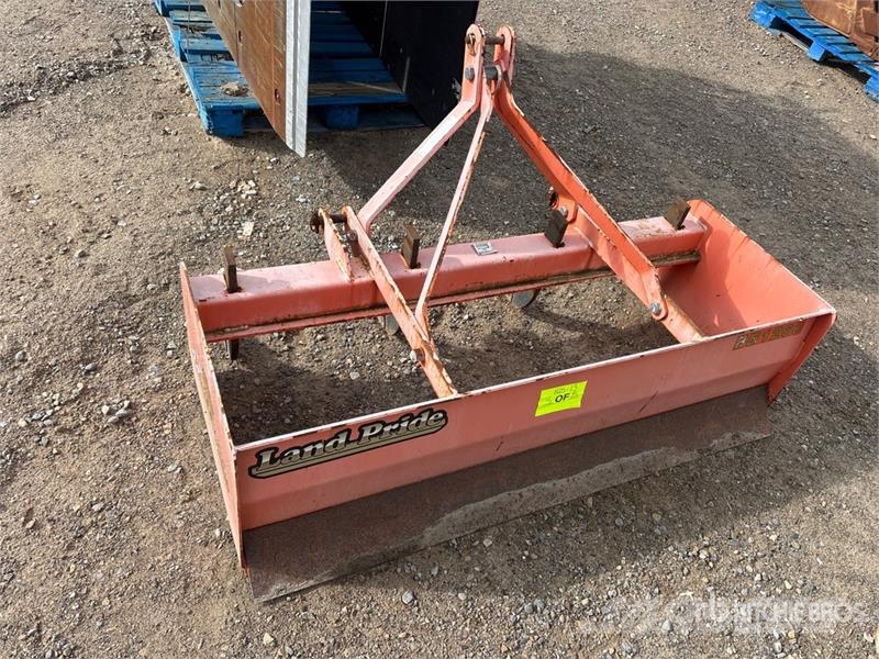 Kubota B2320HSD 4WD Utility Tractor Kompakttraktorer