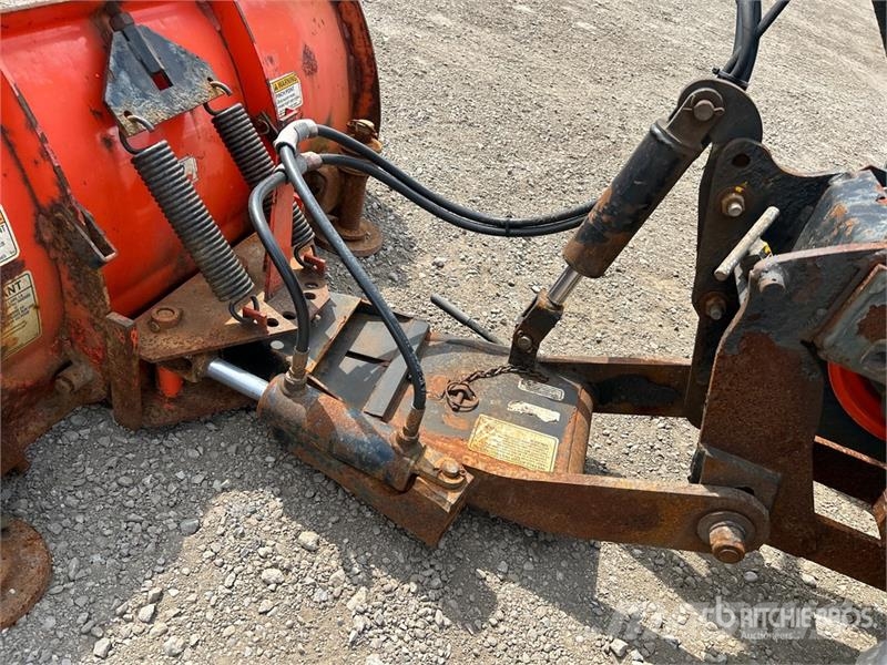 Kubota B2320HSD 4WD Utility Tractor Kompakttraktorer