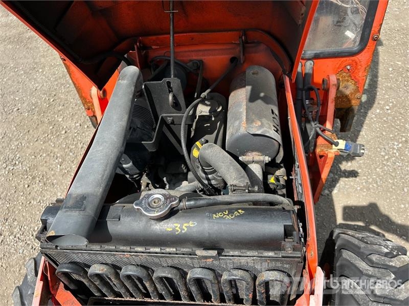 Kubota B2320HSD 4WD Utility Tractor Kompakttraktorer
